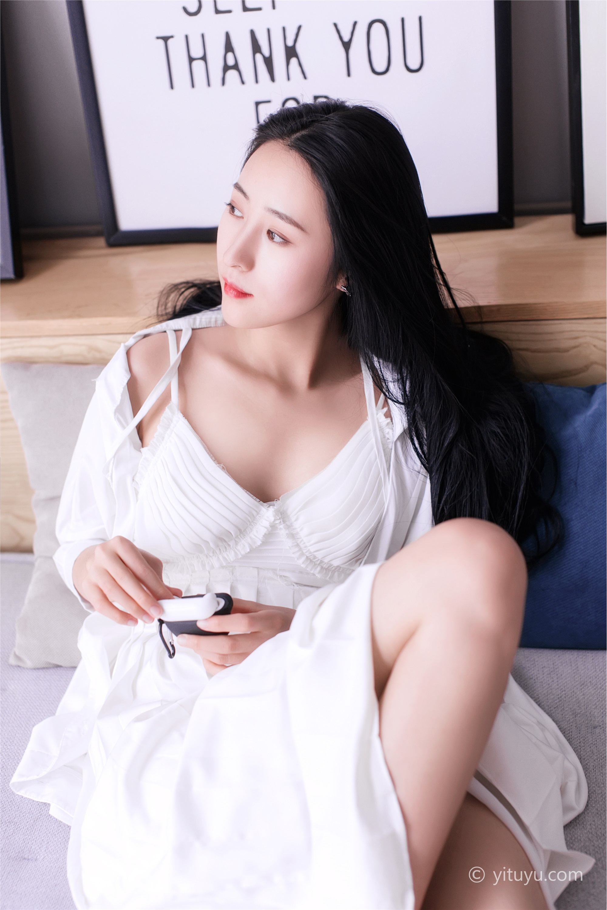 YITUYU艺图语 2021.08.16 分手前 颖儿